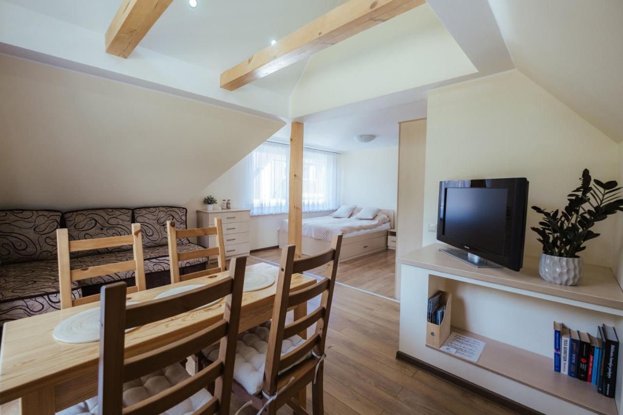 Pas Aldona Apartment พาลังกา ภายนอก รูปภาพ